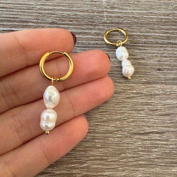 Hoop pearl earrings A993 - Picture 5 of 6